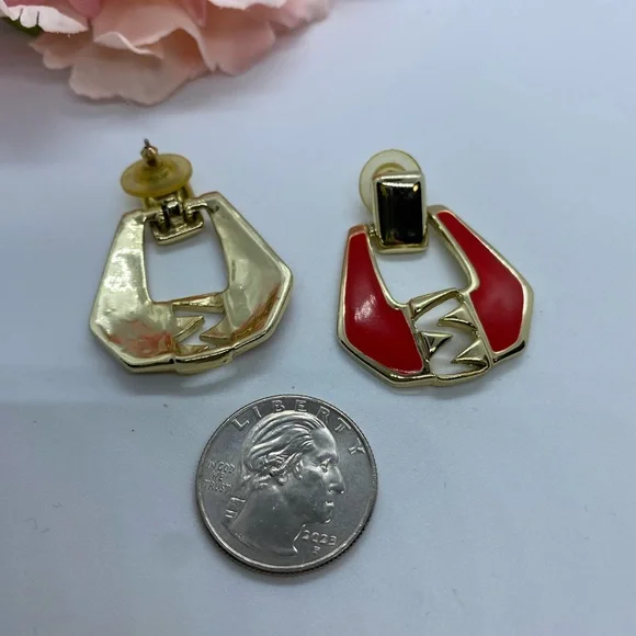 Vintage Red Enamel & Gold Tone Estate Earrings - Picture 5 of 5